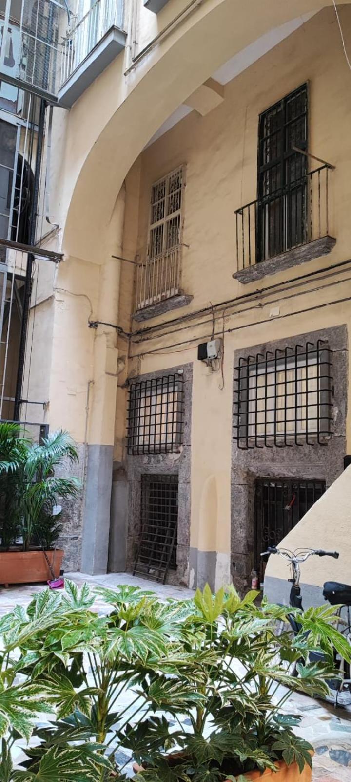 La Chicca Appartamento Intero Nei Quartieri Spagnoli Napoli Bagian luar foto