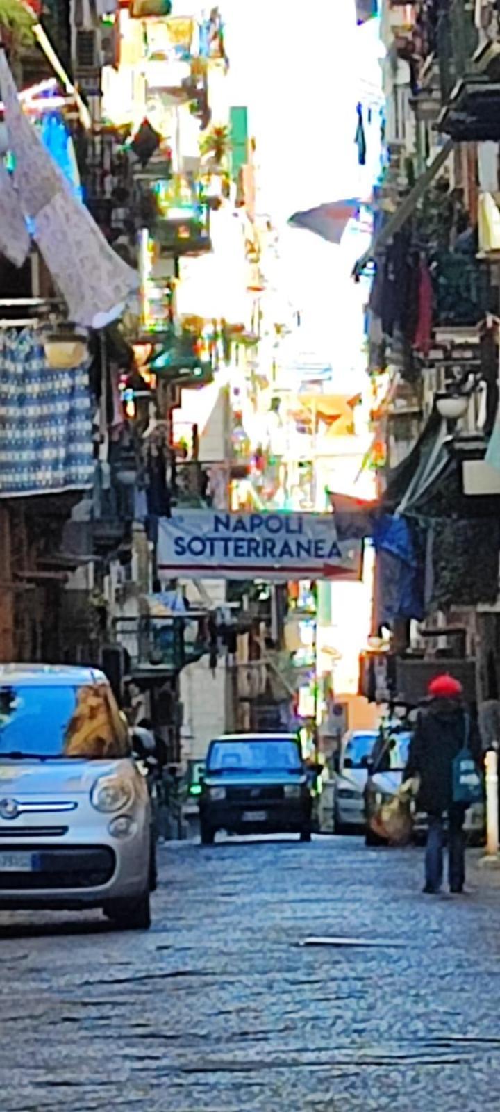 La Chicca Appartamento Intero Nei Quartieri Spagnoli Napoli Bagian luar foto